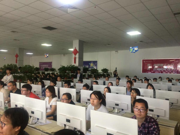 河南中醫(yī)藥大學2019屆中醫(yī)專碩研究生住院醫(yī)師規(guī)范化培訓結業(yè)考核順利完成